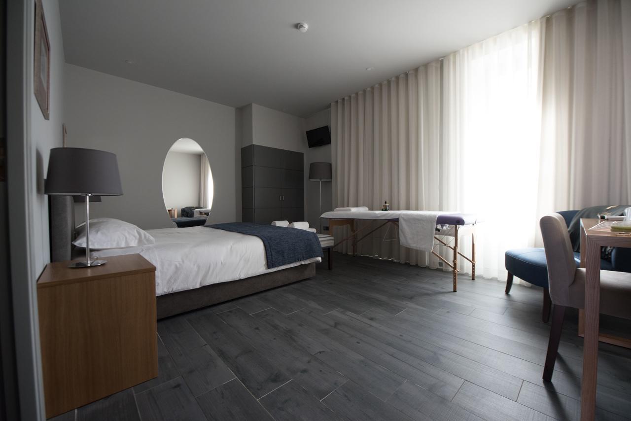 8 Villas Hotel Santo Tirso Dış mekan fotoğraf
